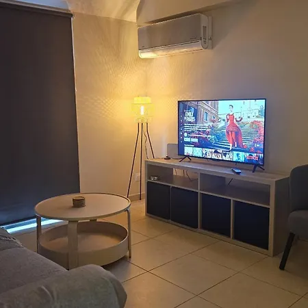 Apartment Stay Centrale Apartment *
