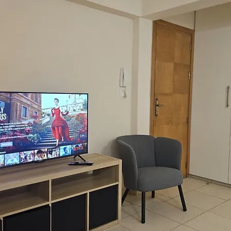 Stay Centrale Apartment Никосия